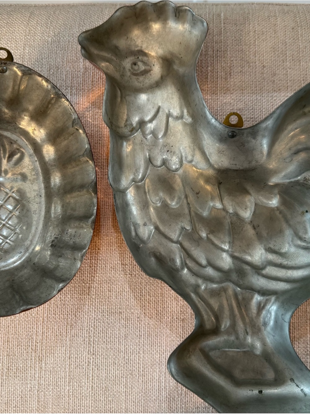 Vintage Copper Molds Kitchen Decor Rooster ๐ & Pineapple ๐ - Picture 5 of 6